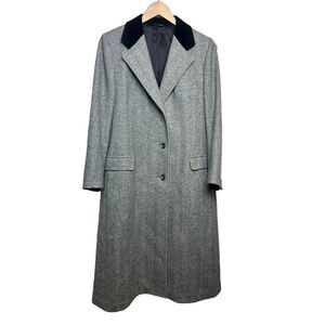 I. Baker Herringbone Tweed Velvet Collar Overcoat Women's